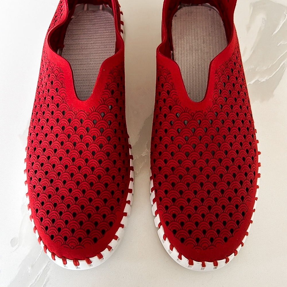 Ilse Jacobsen Tulip Red & White Slip On Sneakers Womens Sz EU 42 US 11.5 - 12 - Picture 5 of 16